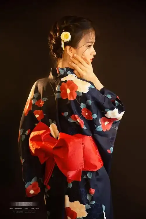 少妇真人直播用户李小姐真实评价头像